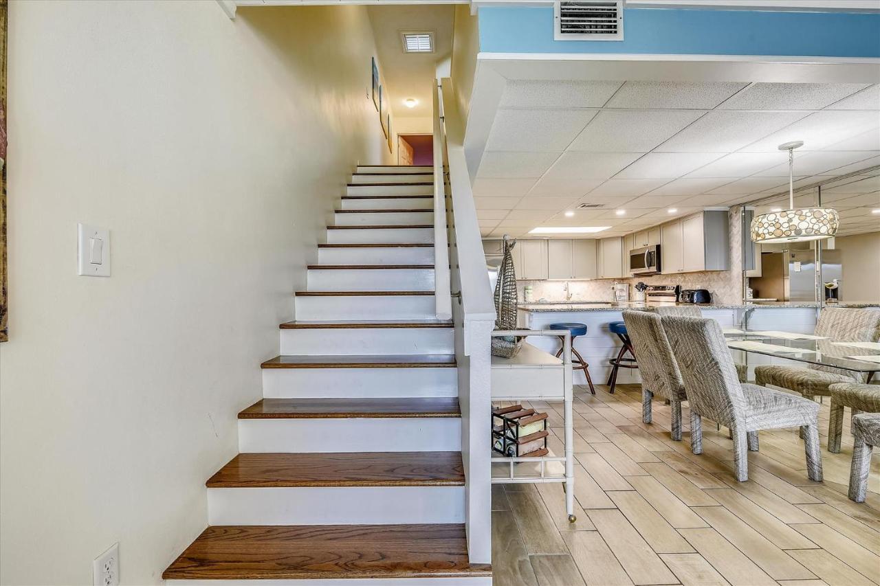 Apartment Sugar A6-lovely 4 Bedroom 3 Bath Condo, Sleeps 11, Free Chairs 2021! *