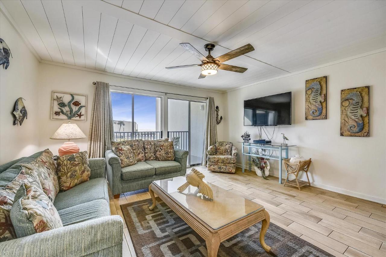 Apartment Sugar A6-lovely 4 Bedroom 3 Bath Condo, Sleeps 11, Free Chairs 2021! Panama City Beach