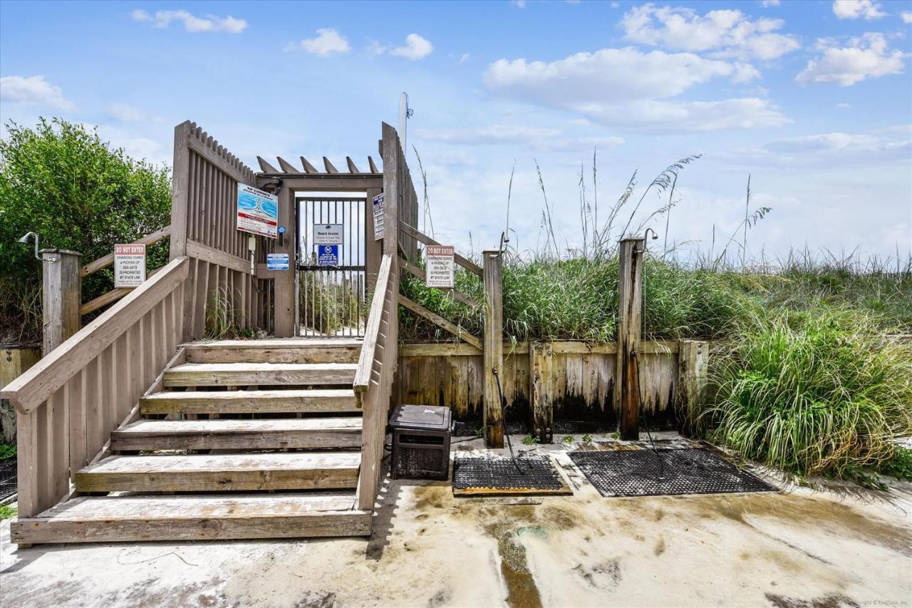 Sugar A6-lovely 4 Bedroom 3 Bath Condo, Sleeps 11, Free Chairs 2021! * Panama City Beach