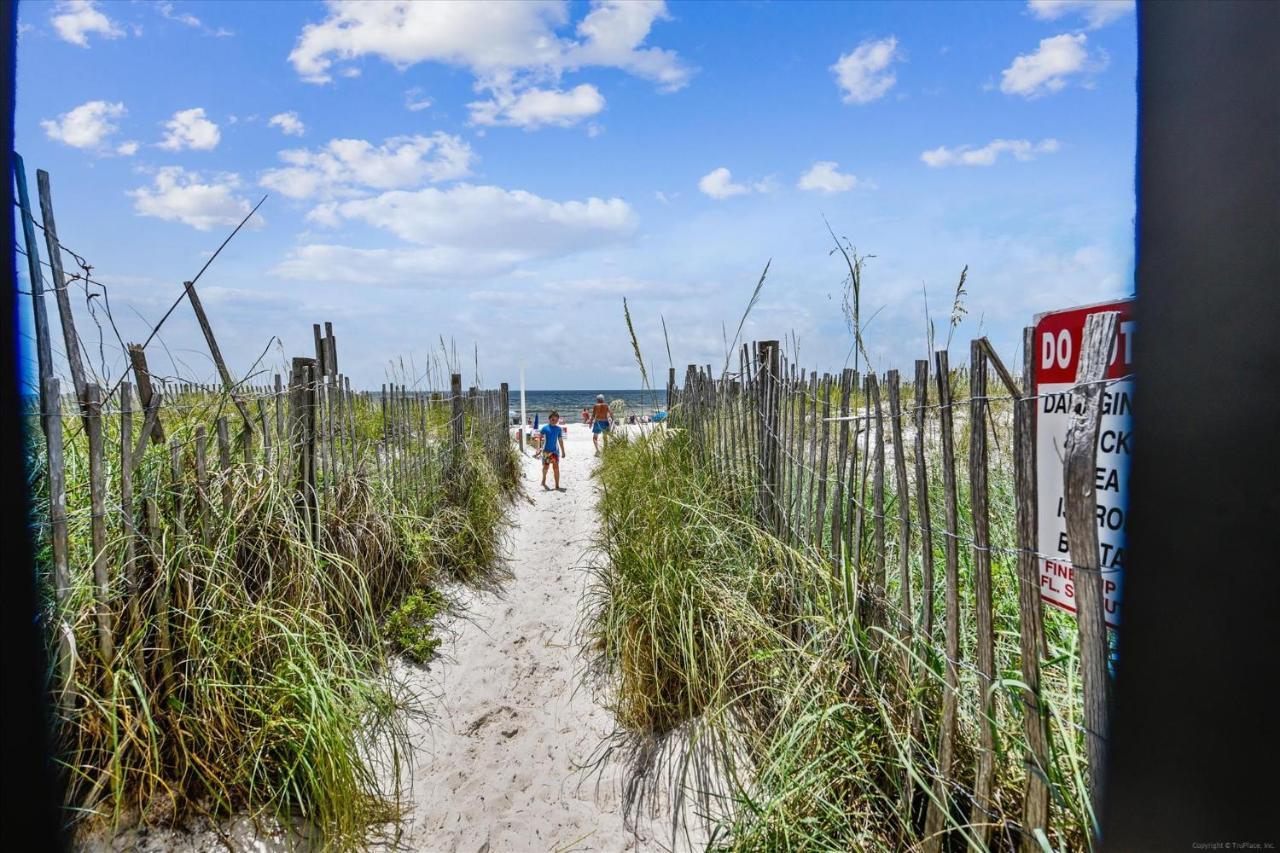 Sugar A6-lovely 4 Bedroom 3 Bath Condo, Sleeps 11, Free Chairs 2021! Apartment Panama City Beach